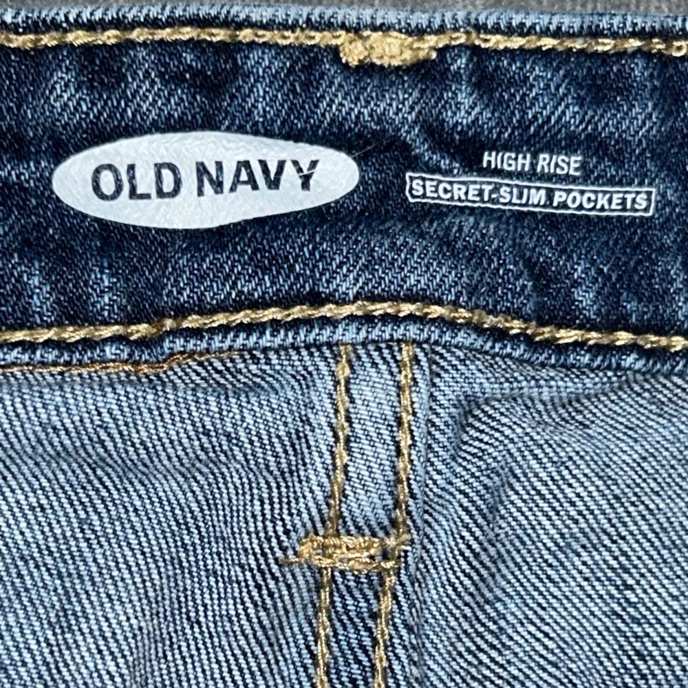 Old Navy High Rise Distressed Cuffed Denim Shorts Dark Wash Size 12 - Picture 2 of 6